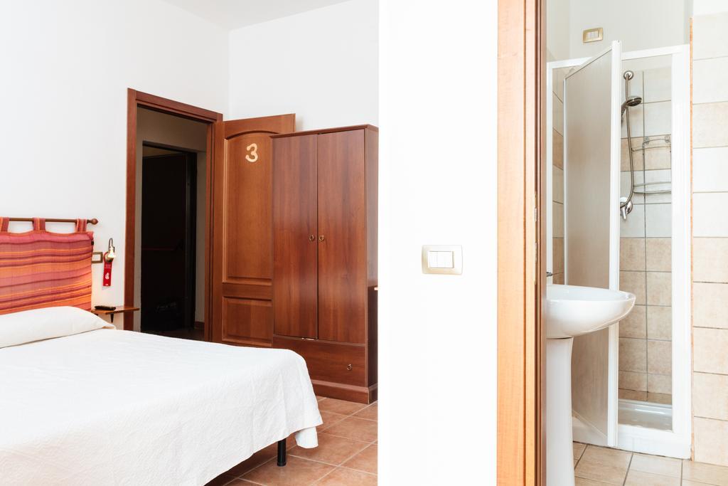 La Mezzanella Guesthouse Porto Torres Quarto foto